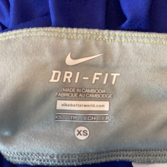 NIKE Dri-Fit Leggings XS Reflector Pocket - Picture 5 of 6